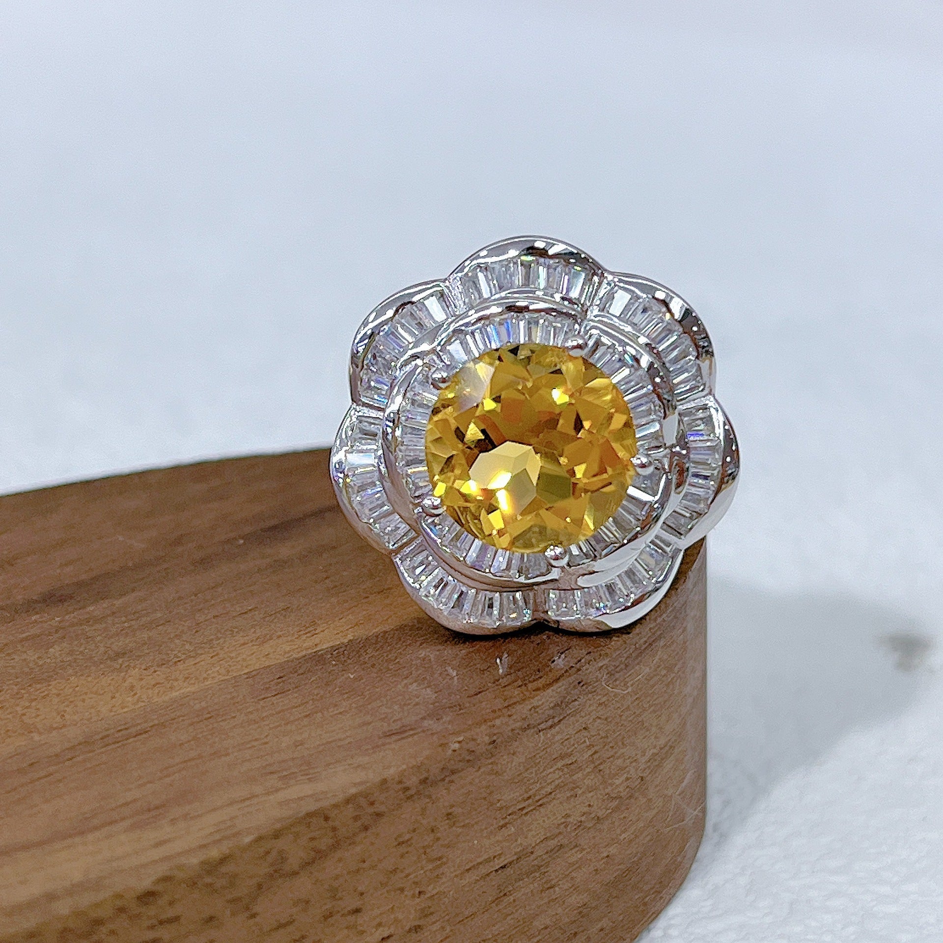 Blingrunway 向日葵设计 S925 黄水晶戒指