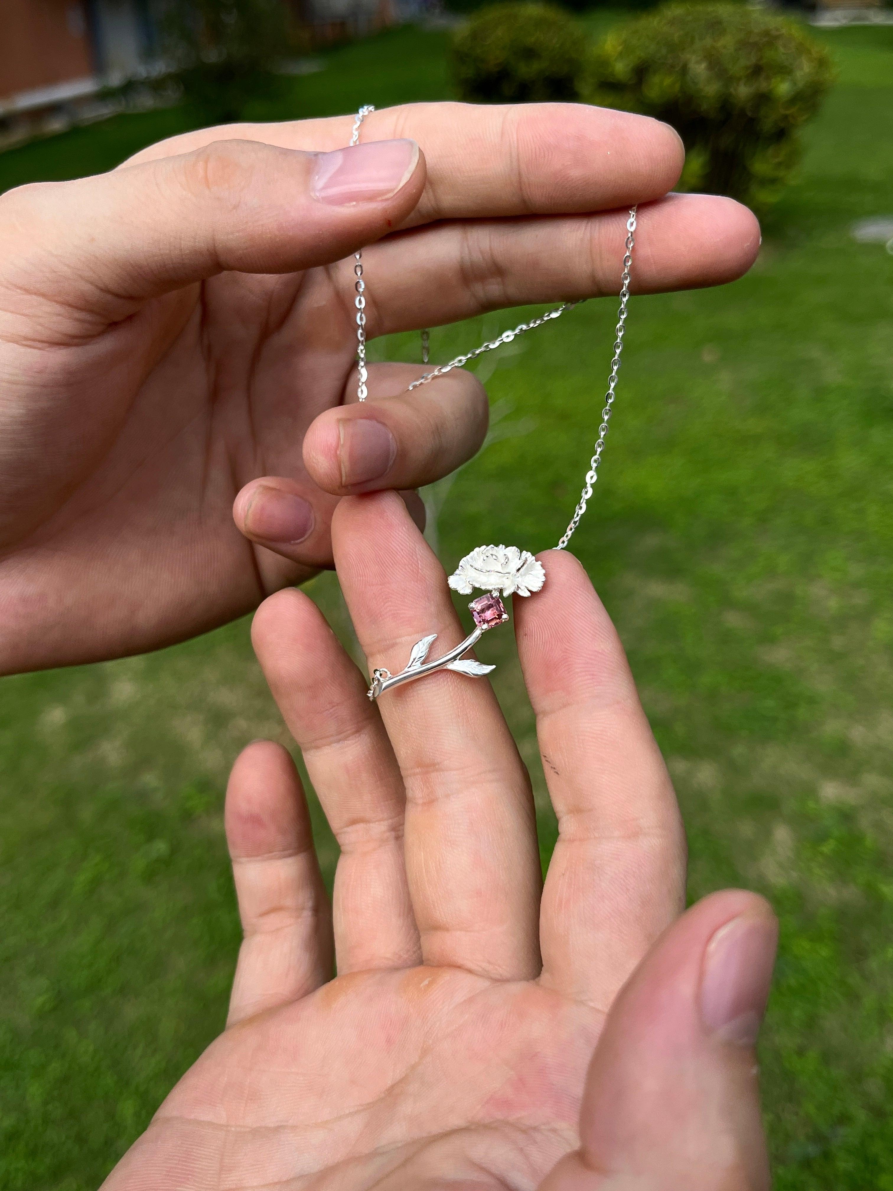 Flower language series natural tourmaline carnation design necklace