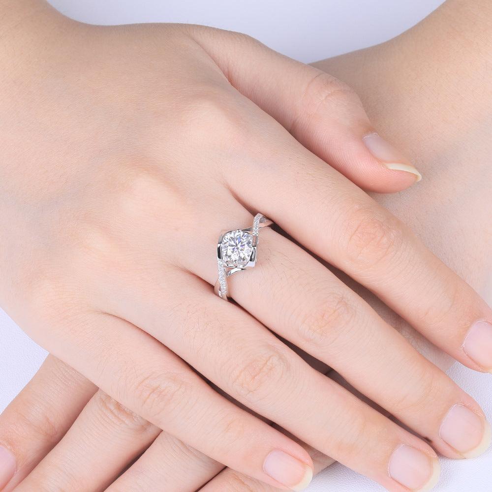 Bling Runway Classic Angel Kiss Inlaid 1 Carat Moissanite handmade Silver Ring-BlingRunway