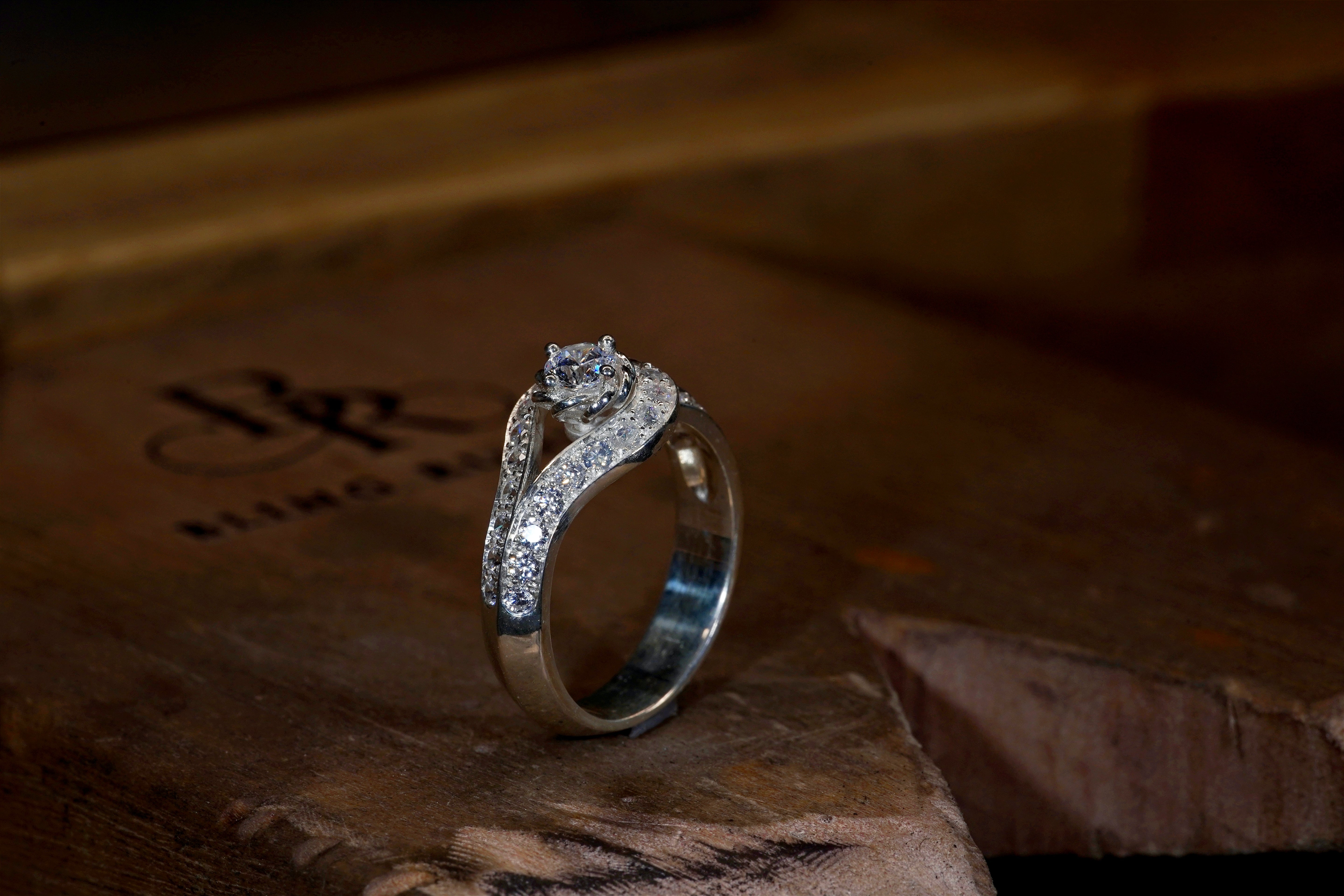 Blingrunway Chinese Pan Button Platinum Diamond Engagement Ring