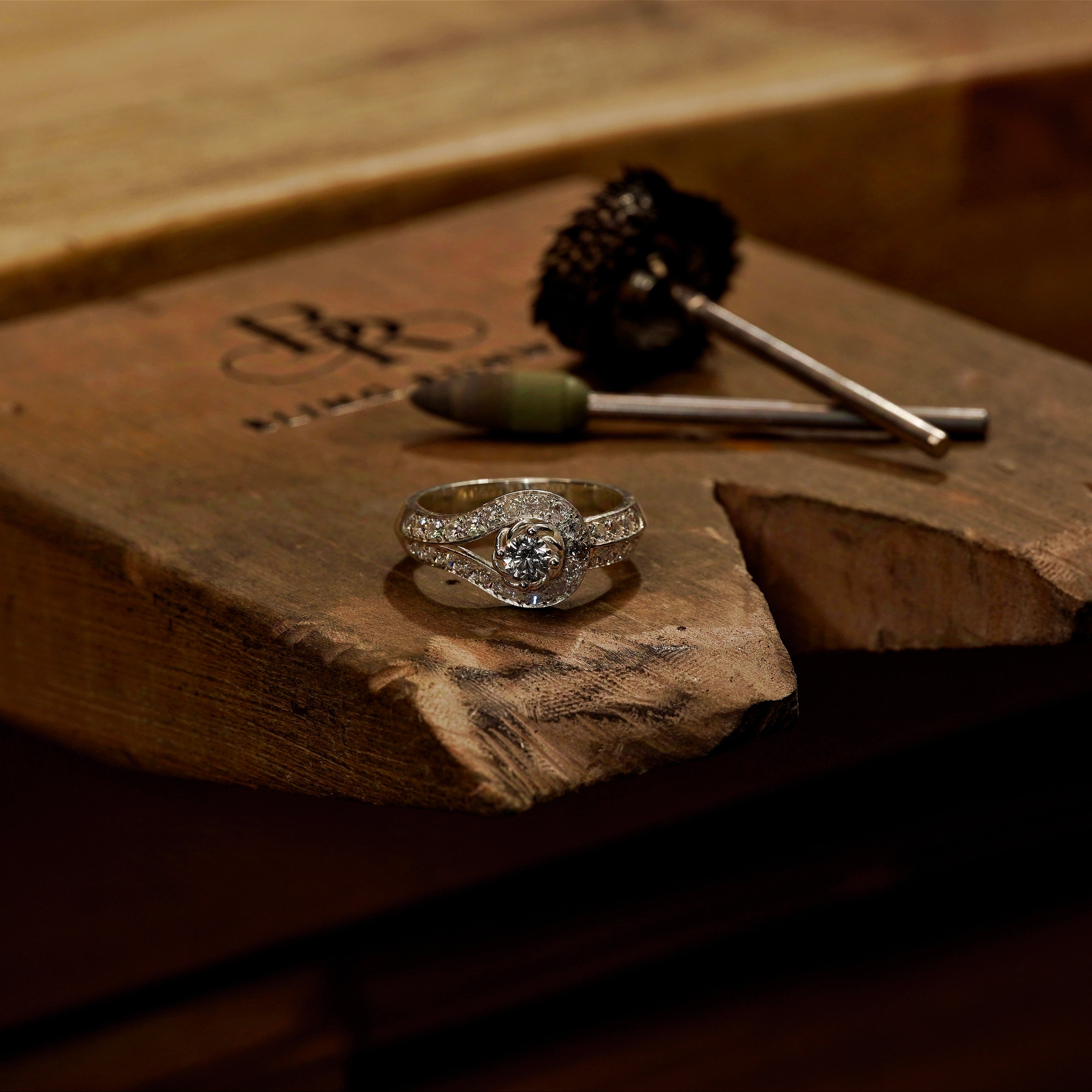 Blingrunway Chinese Pan Button Platinum Diamond Engagement Ring